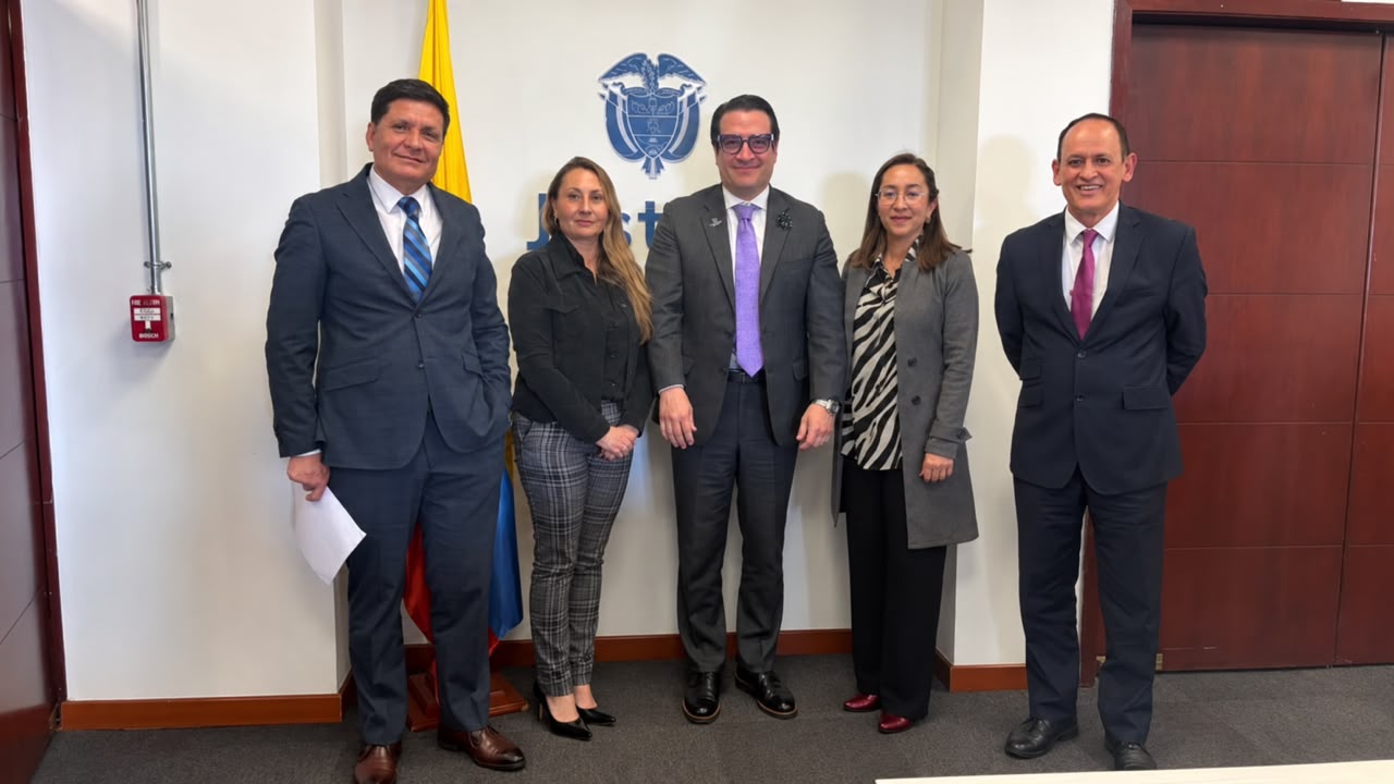 Defensa legal de OSINAL